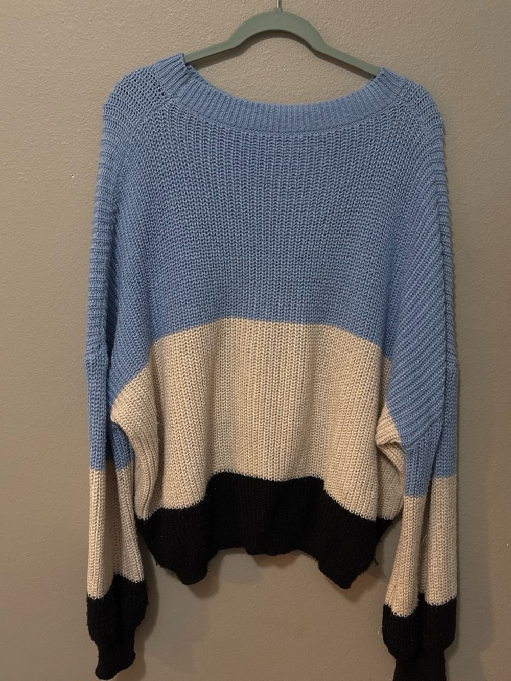 ROMWE Blue, Cream and Black Colorblock Knit Sweater